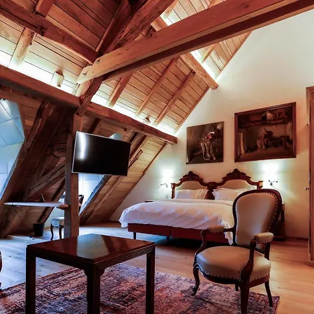 Saint Walfrid Restaurant &