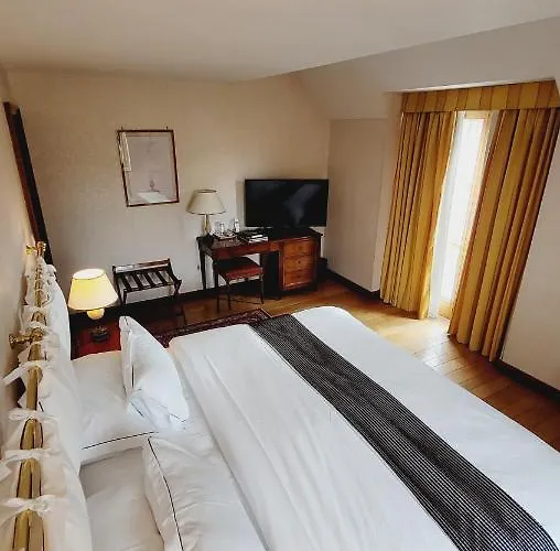 Saint Walfrid Restaurant & Отель