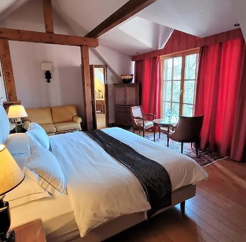 Saint Walfrid Restaurant & Саргемин