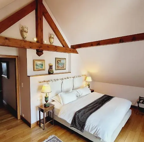 Saint Walfrid Restaurant & Саргемин