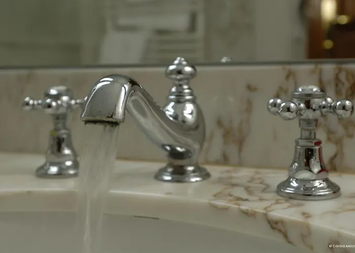 Saint Walfrid Restaurant & Hotel 4*