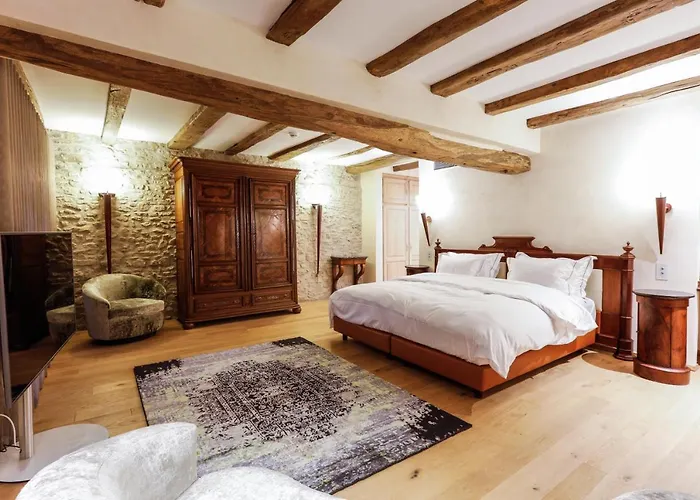 Отель Saint Walfrid Restaurant &