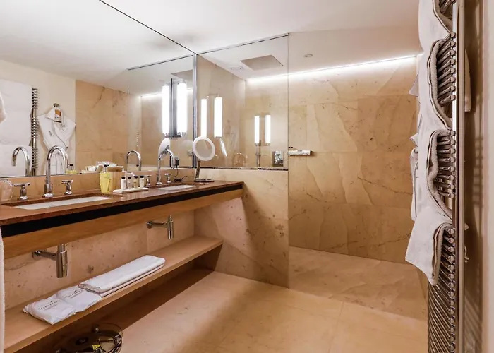 Hotel Saint Walfrid Restaurant &